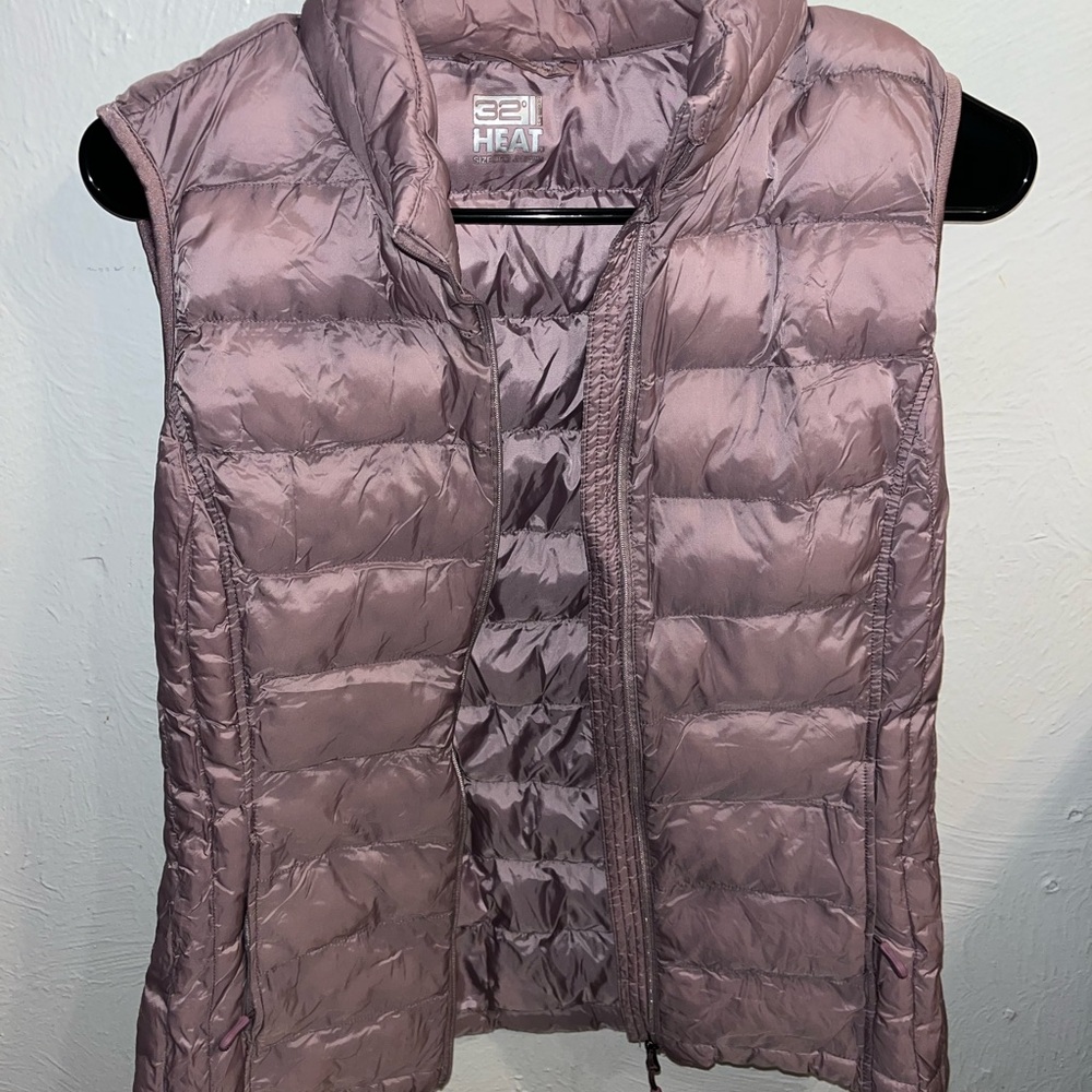 32 Degrees Purple Quilted Puffer Vest Lightweight Layering